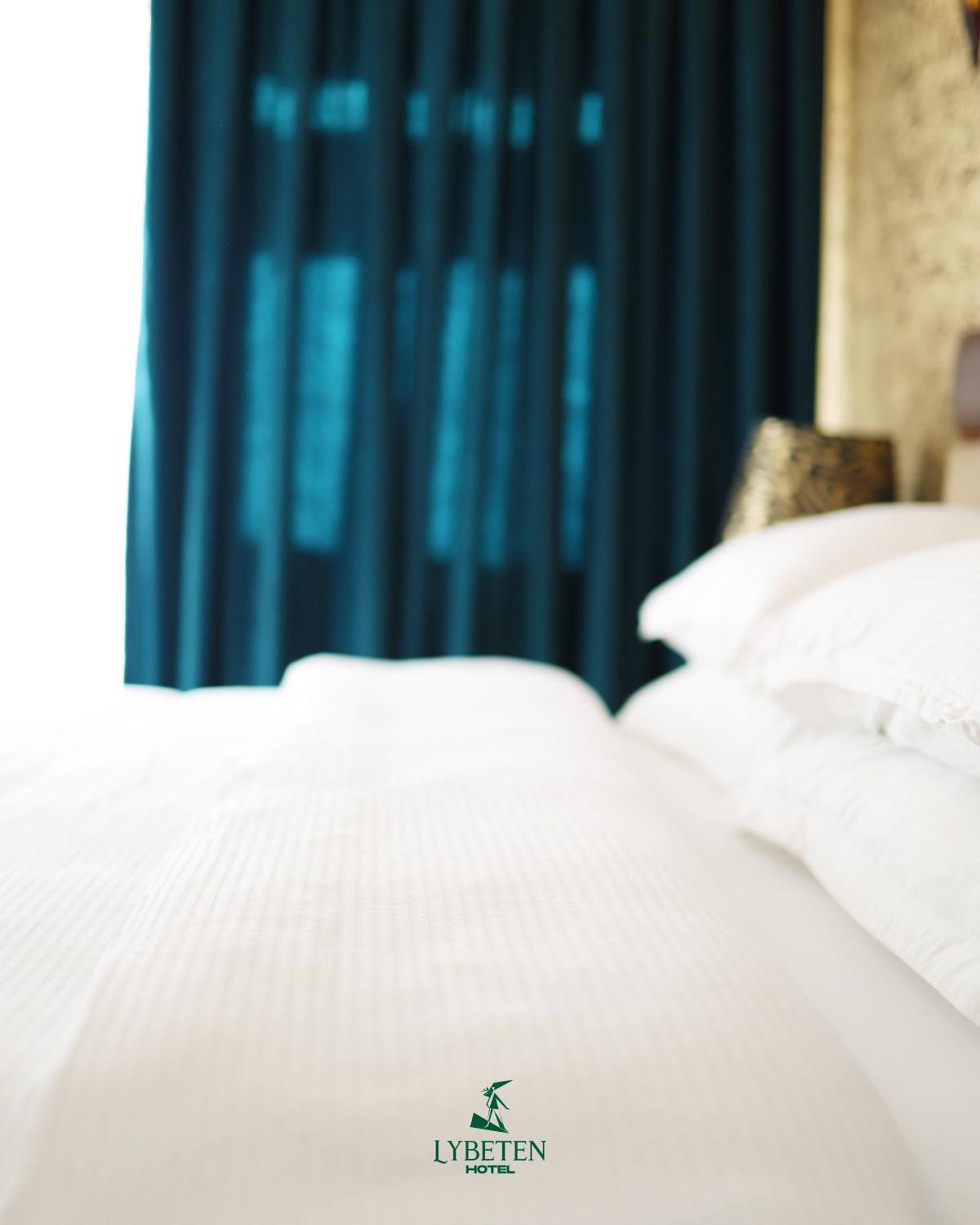 Hotel Lybeten Φεριζάι Εξωτερικό φωτογραφία