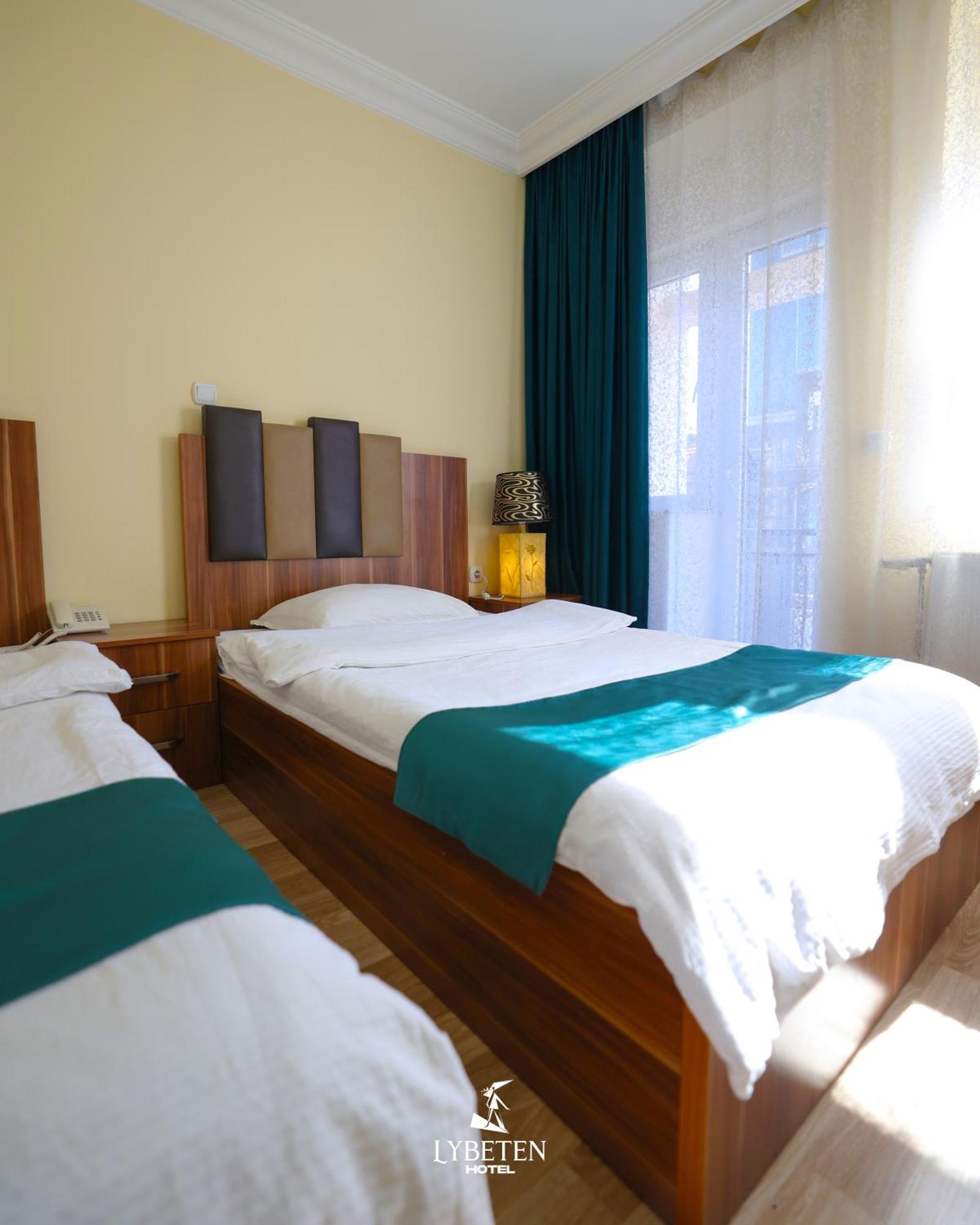 Hotel Lybeten Φεριζάι Εξωτερικό φωτογραφία