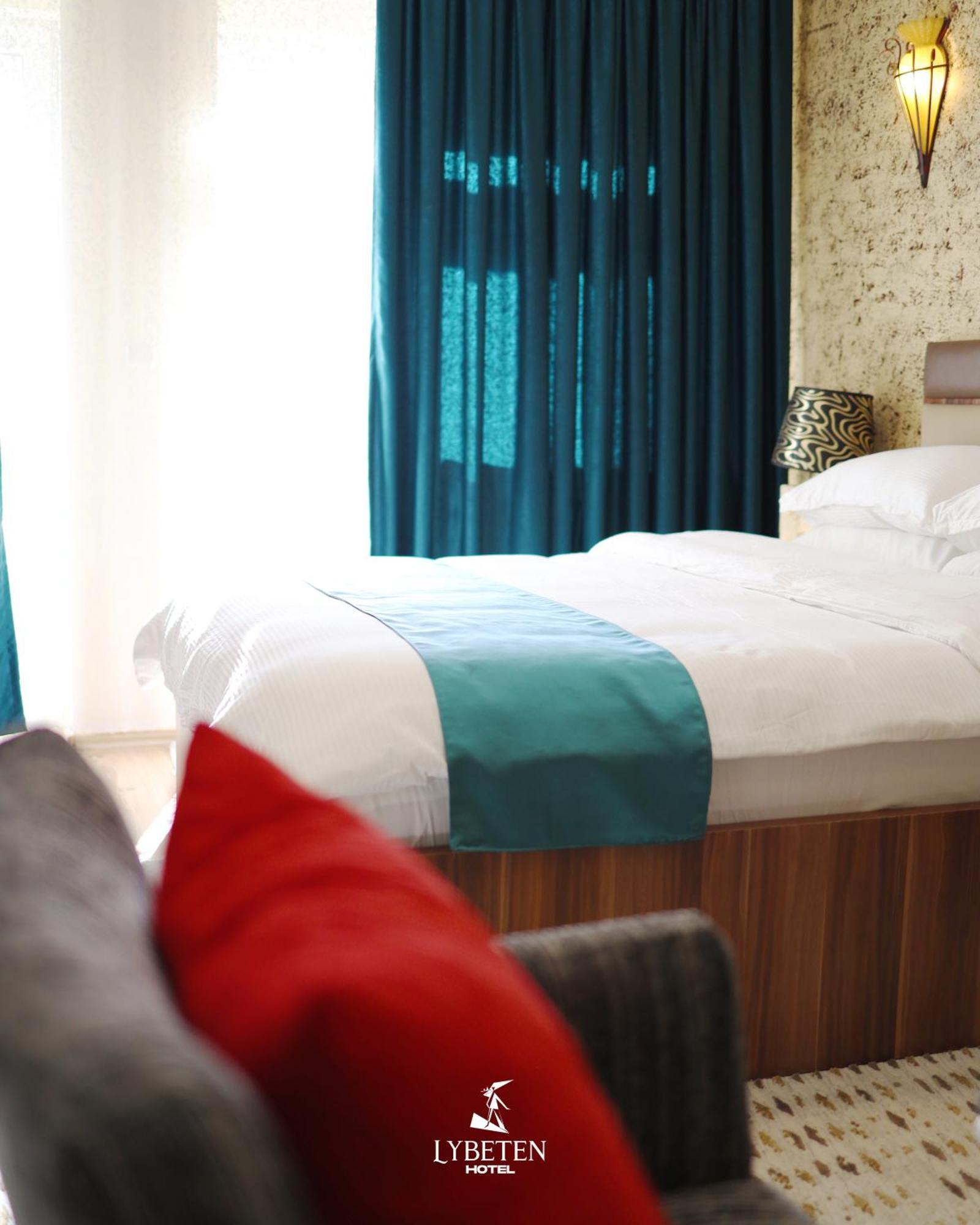 Hotel Lybeten Φεριζάι Εξωτερικό φωτογραφία