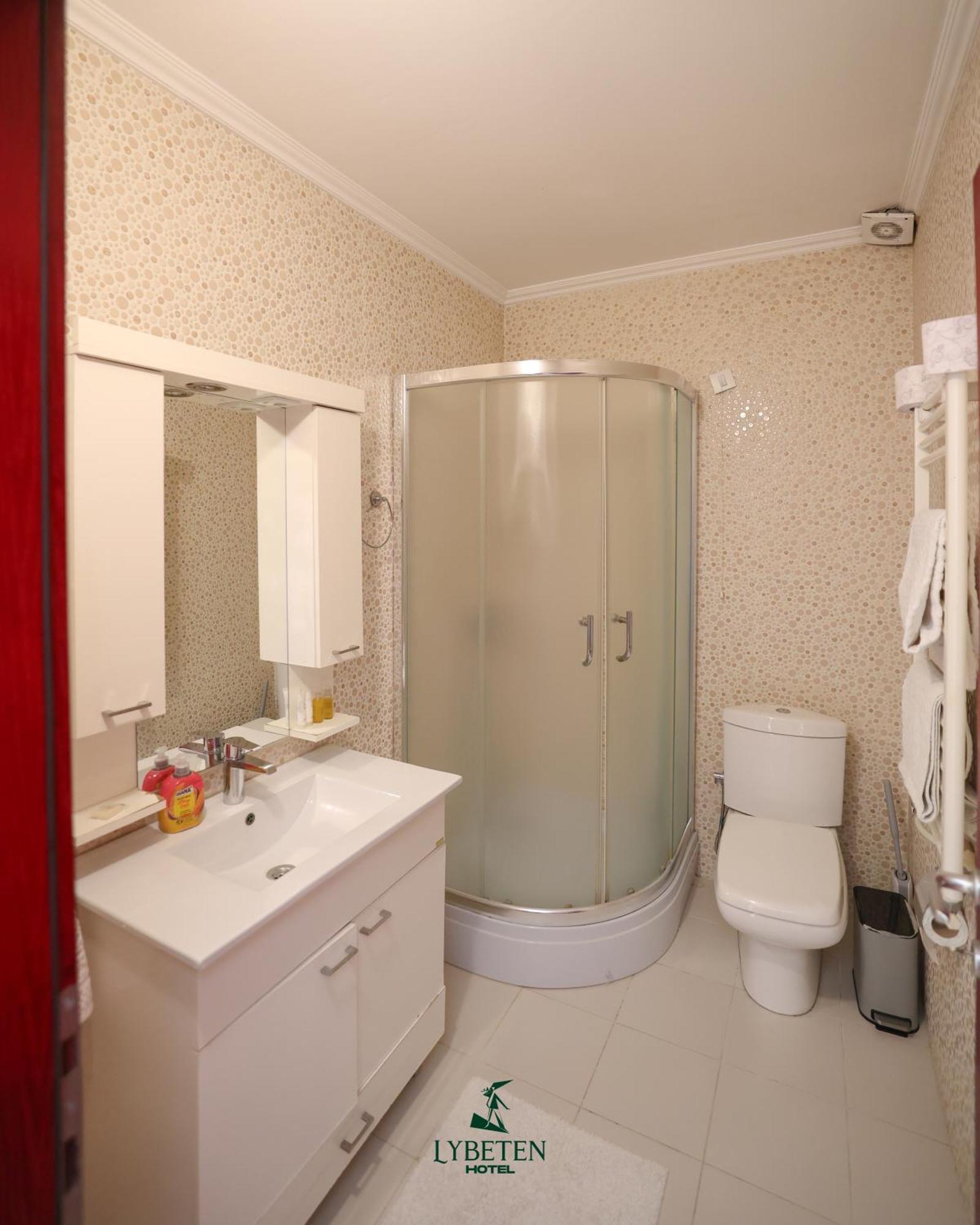 Hotel Lybeten Φεριζάι Εξωτερικό φωτογραφία