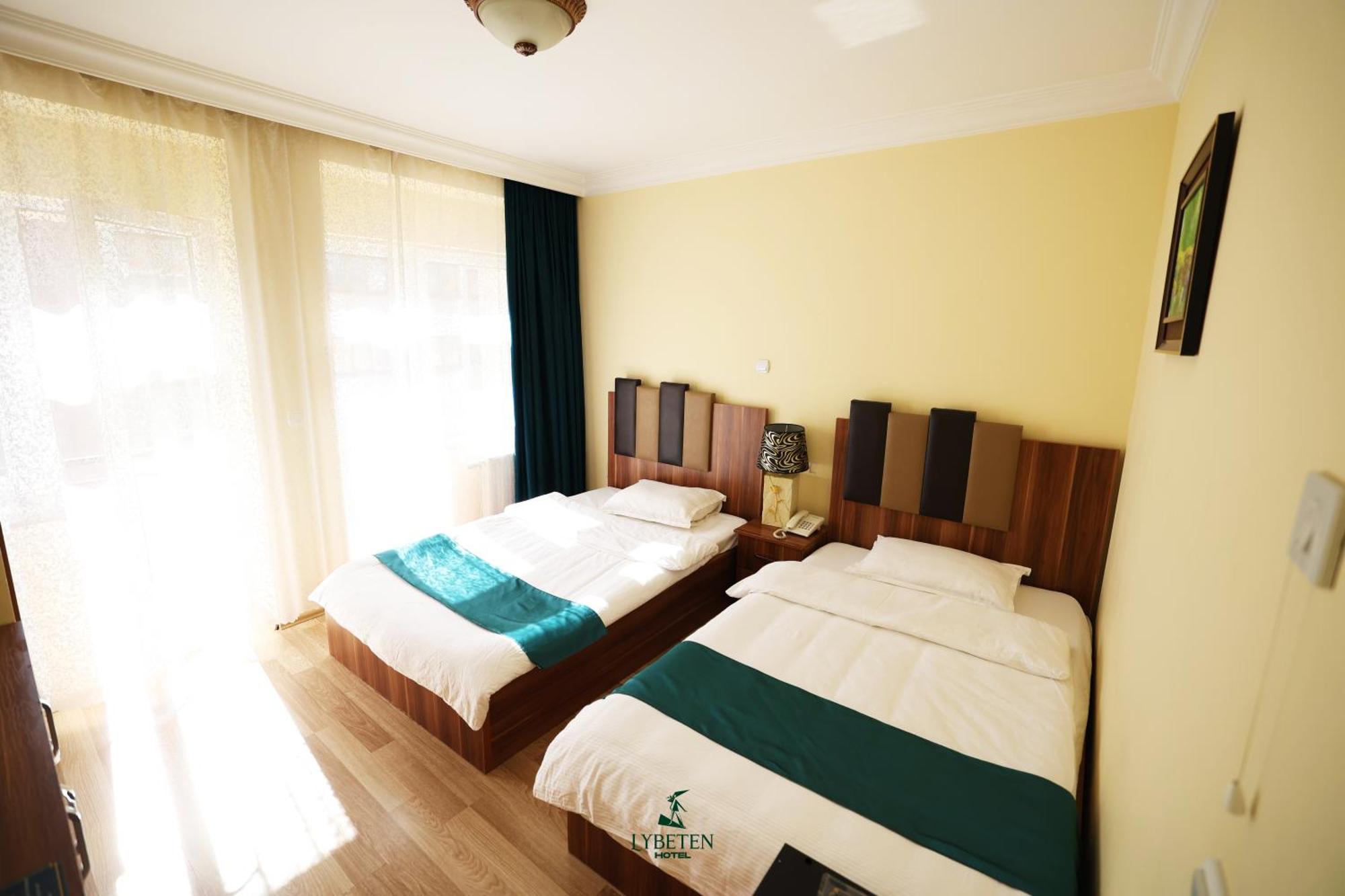 Hotel Lybeten Φεριζάι Εξωτερικό φωτογραφία