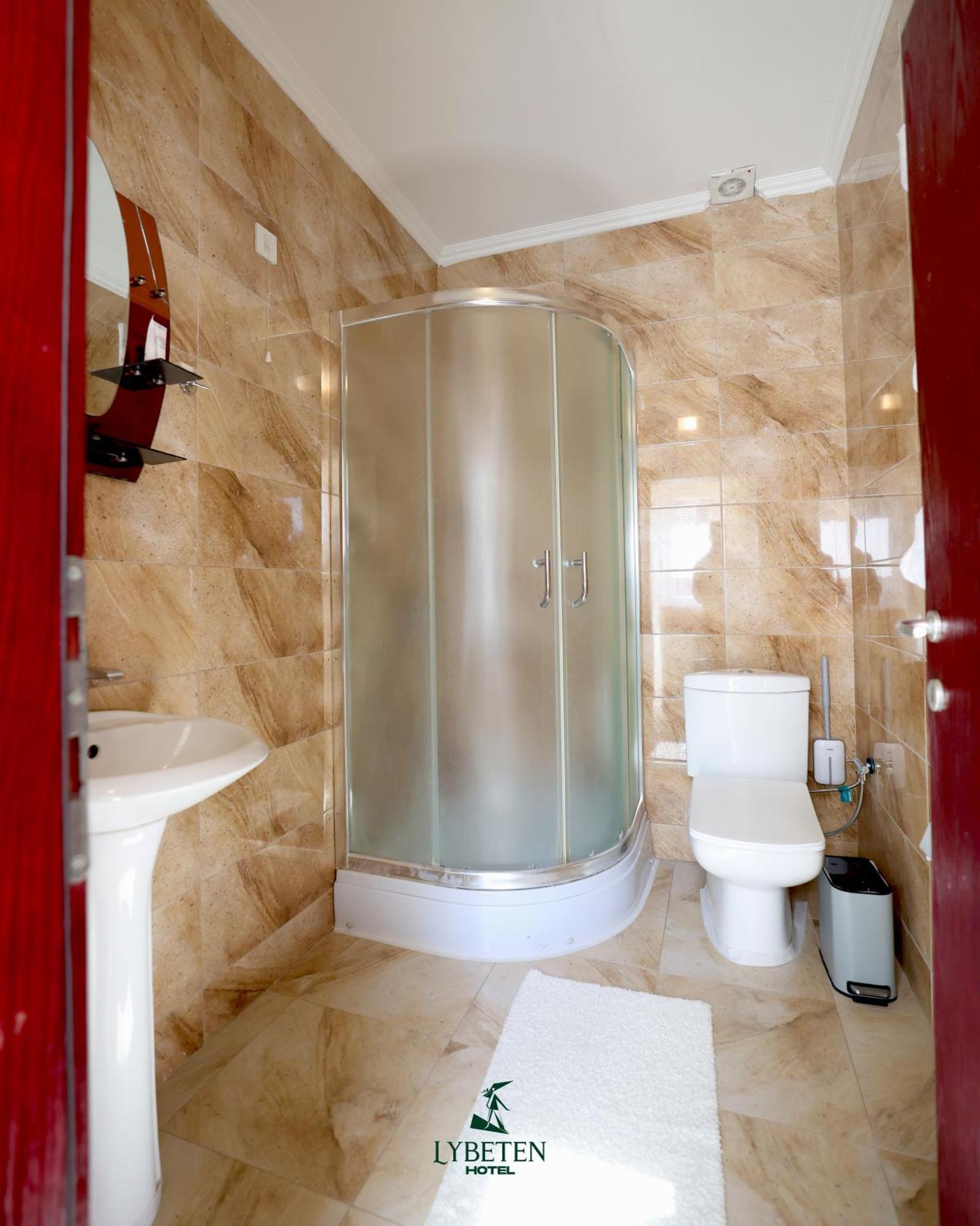 Hotel Lybeten Φεριζάι Εξωτερικό φωτογραφία