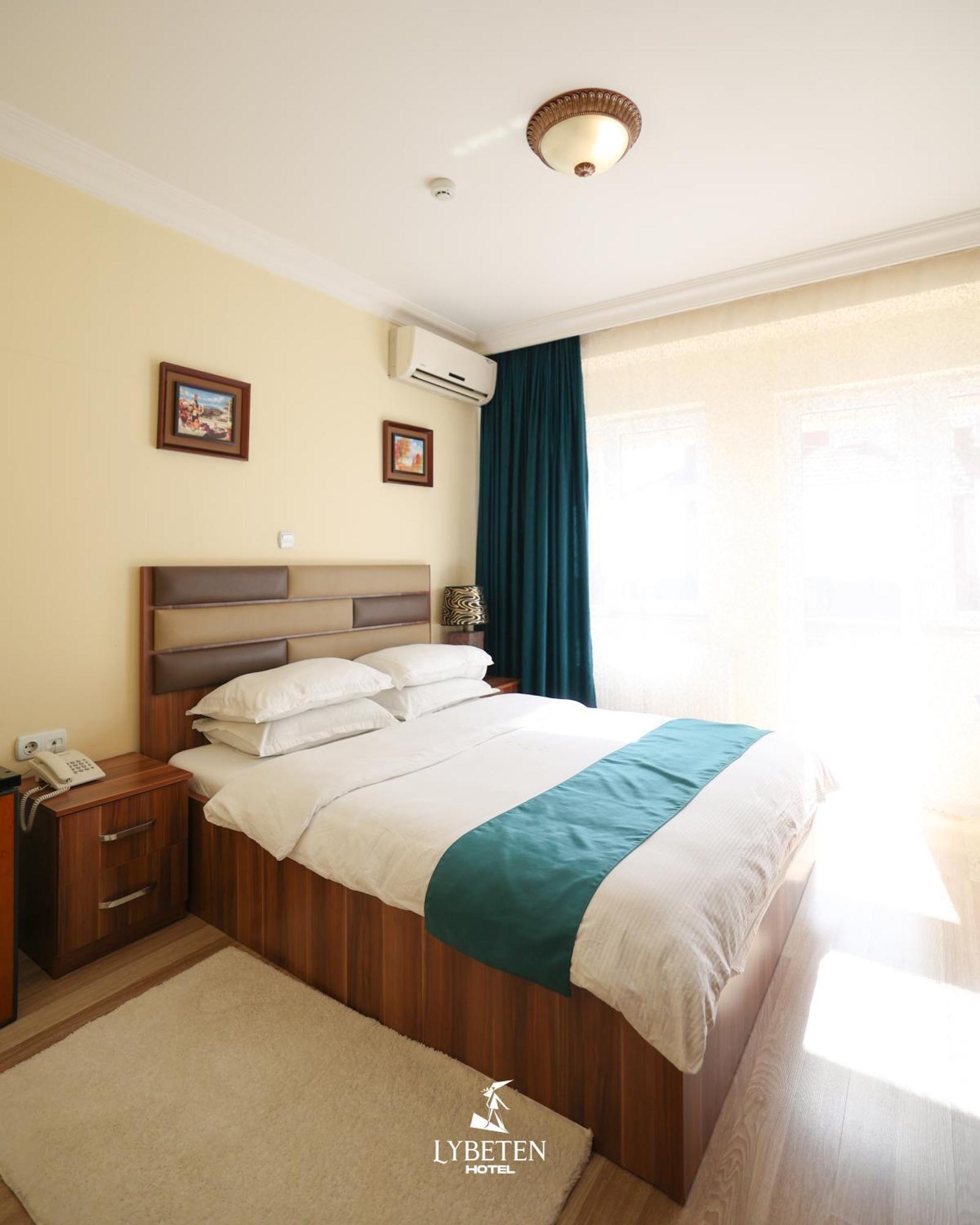 Hotel Lybeten Φεριζάι Εξωτερικό φωτογραφία