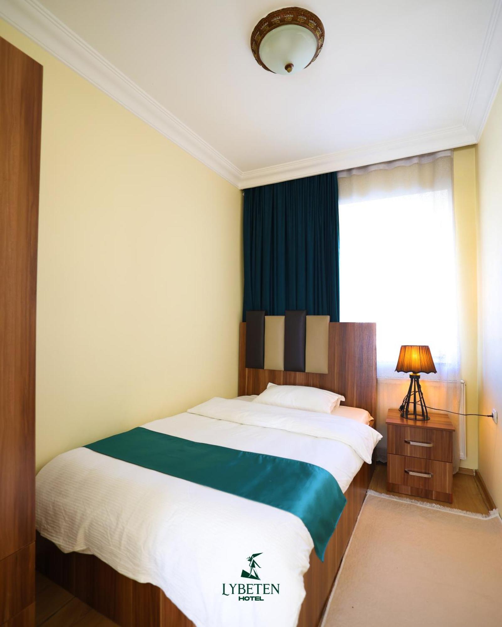 Hotel Lybeten Φεριζάι Εξωτερικό φωτογραφία